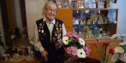 Ветеран Великой Отечественной войны передала личные сбережения на лечение раненых бойцов